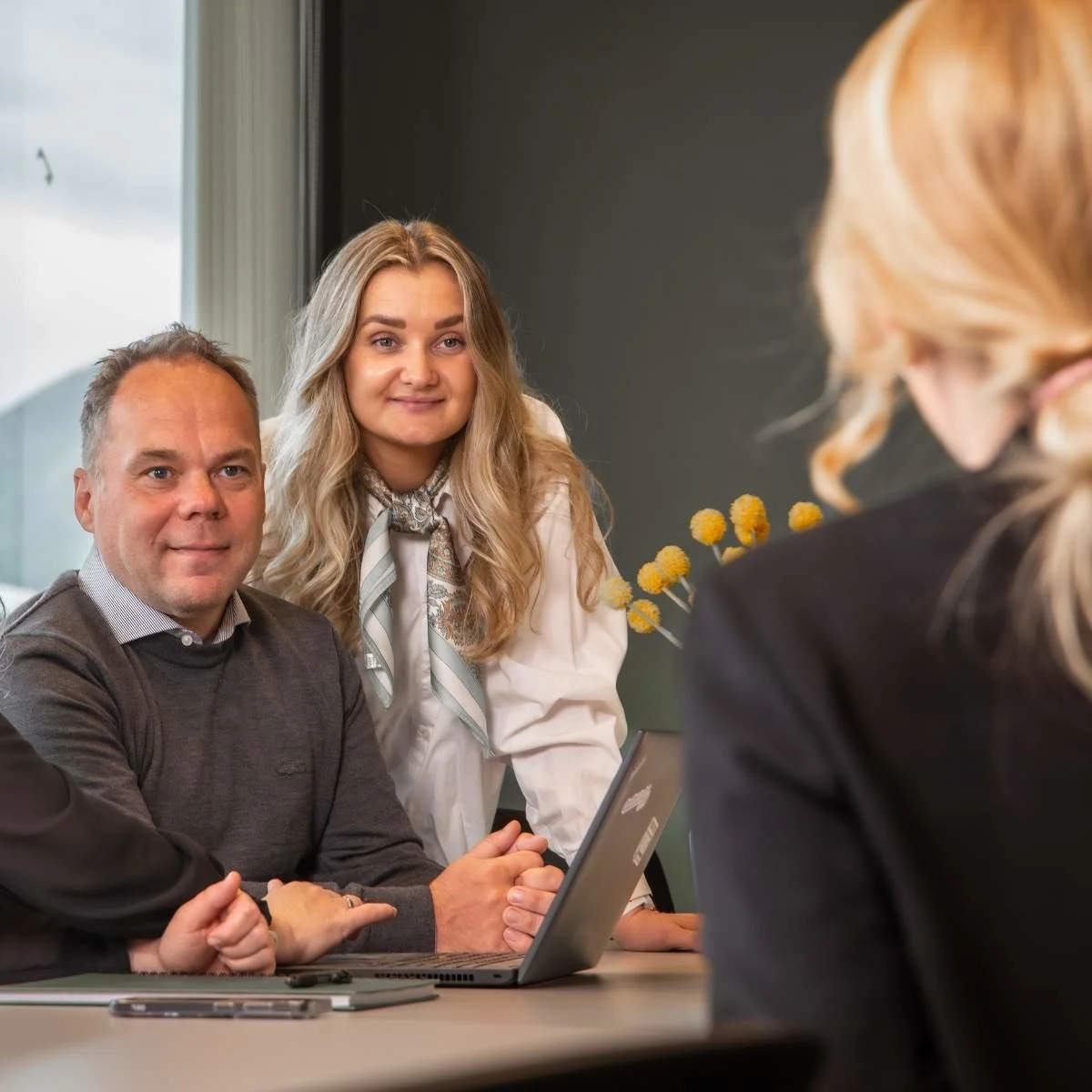 Experienced Certain advisers